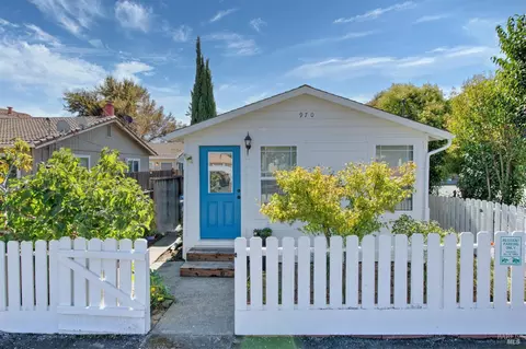 970 Grove St, Sonoma, CA 95476 photo 2