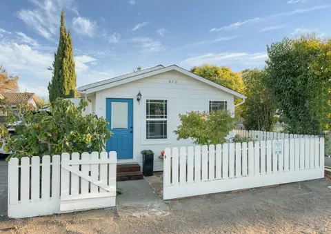 970 Grove St, Sonoma, CA 95476
