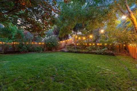 137 Capstone Ct, Napa, CA 94559 photo 66
