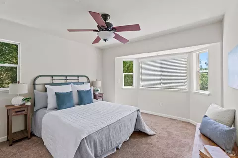 137 Capstone Ct, Napa, CA 94559 photo 37