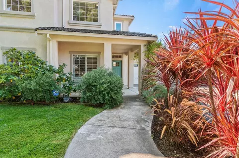 137 Capstone Ct, Napa, CA 94559 photo 3