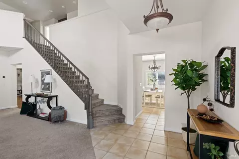 137 Capstone Ct, Napa, CA 94559 photo 5