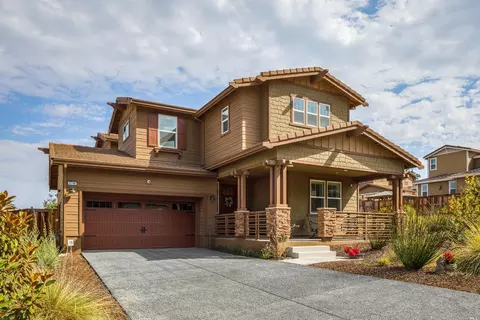 8746 Fehler Ln, Cotati, CA 94931