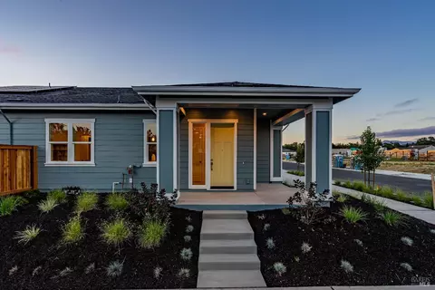 1222 Atascadero Dr, Windsor, CA 95492 photo 2