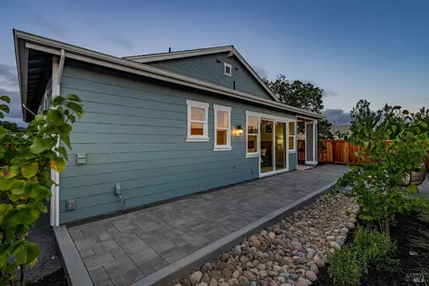 1222 Atascadero Dr, Windsor, CA 95492 photo 3