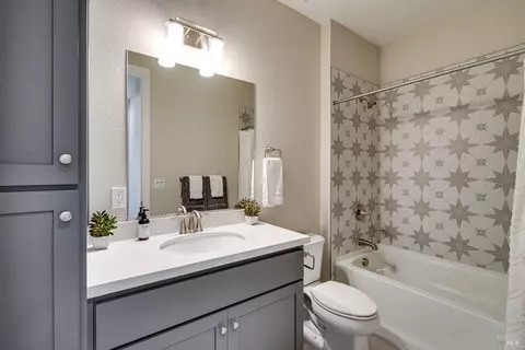 1222 Atascadero Dr, Windsor, CA 95492 photo 23
