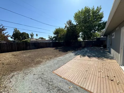 1042 Hayes St, Fairfield, CA 94533 photo 23
