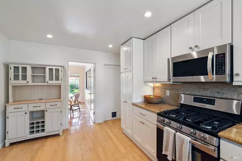 13 Echo Ave, Corte Madera, CA 94925 photo 9