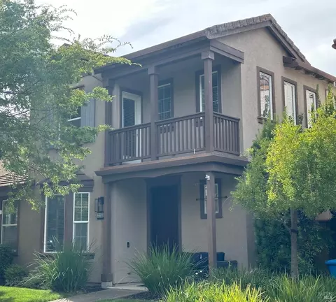 2183 Nectarine Dr, Santa Rosa, CA 95404