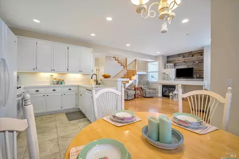1290 Pedroncelli Dr, Windsor, CA 95492 photo 22