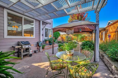 1290 Pedroncelli Dr, Windsor, CA 95492 photo 49