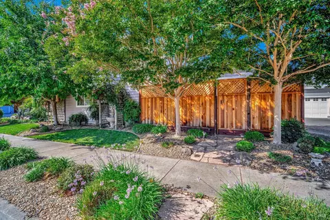 1290 Pedroncelli Dr, Windsor, CA 95492 photo 67
