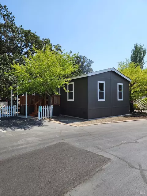 100 Brian St #67, Windsor, CA 95492