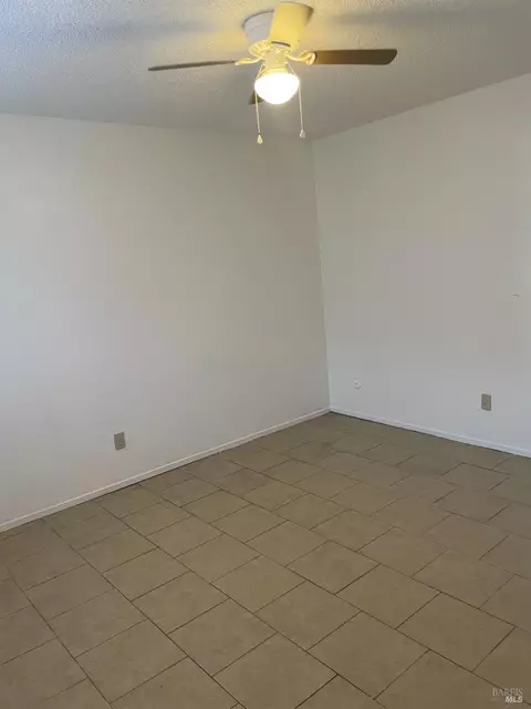 134 Del Paso Ct, Fairfield, CA 94533 photo 12