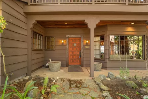 1427 Big Plum Dr, Sebastopol, CA 95472