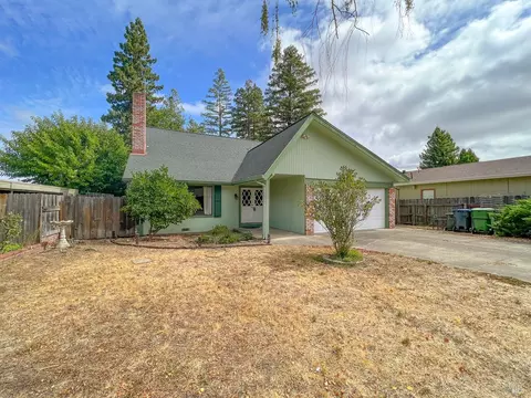 1155 Marwen Dr, Ukiah, CA 95482