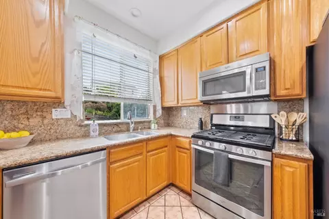 4143 Penny Ln, Vallejo, CA 94591 photo 10