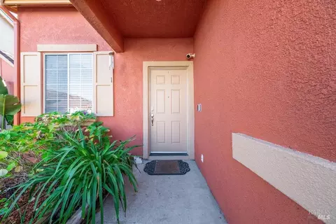 4143 Penny Ln, Vallejo, CA 94591 photo 2