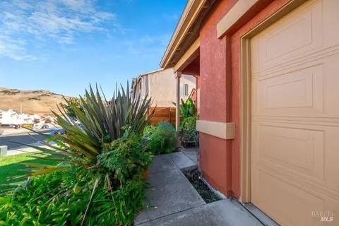 4143 Penny Ln, Vallejo, CA 94591 photo 3
