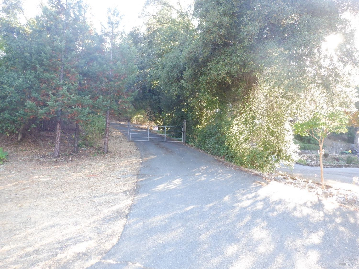 3027 Foothill Blvd  