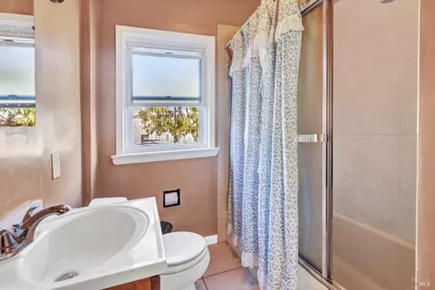 2012 Marin St, Vallejo, CA 94590 photo 12