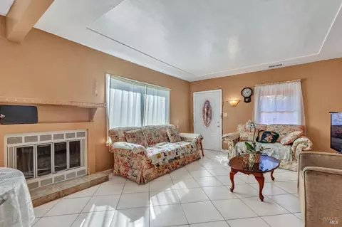 2012 Marin St, Vallejo, CA 94590 photo 2