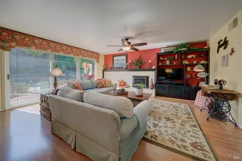 430 Willamette Dr, Vacaville, CA 95688 photo 20