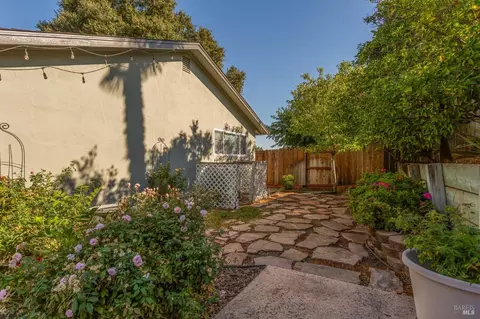 430 Willamette Dr, Vacaville, CA 95688 photo 19