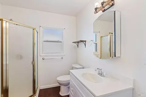 Bath - 6 Fairview Ave, Vallejo, CA 94590 photo 1 of 3
