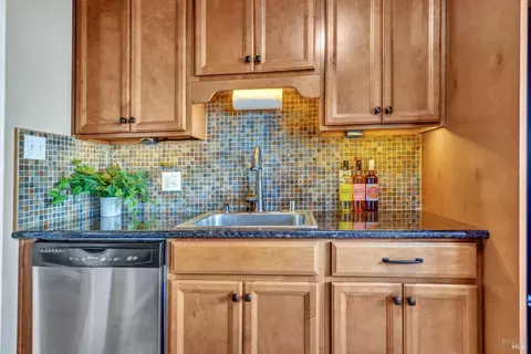 275 Cottonwood Dr, Vallejo, CA 94591 photo 10
