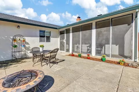 275 Cottonwood Dr, Vallejo, CA 94591 photo 29