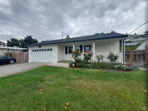 275 Cottonwood Dr, Vallejo, CA 94591