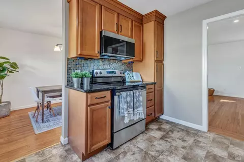 275 Cottonwood Dr, Vallejo, CA 94591 photo 8