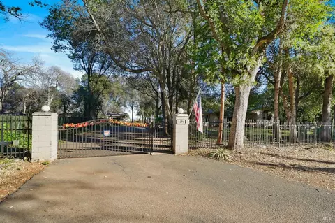 1690 Westlake Dr, Kelseyville, CA 95451