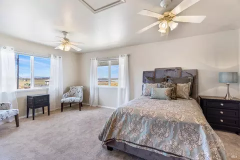 1508 Milton Rd, Napa, CA 94559 photo 17