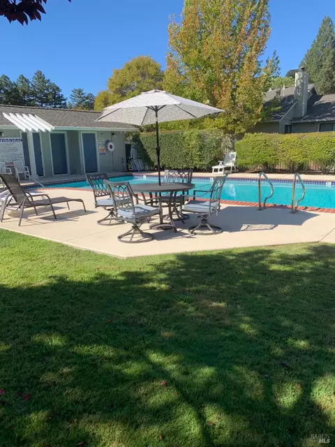 3 Blossom Ct E, Napa, CA 94558 photo 25