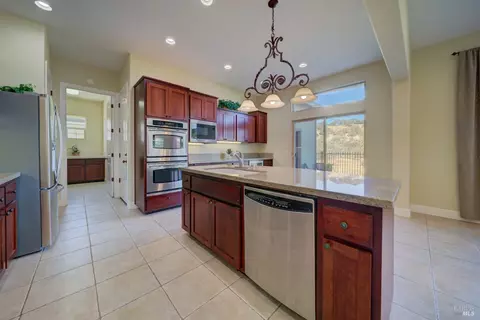 411 Knoll Dr, Fairfield, CA 94534 photo 29