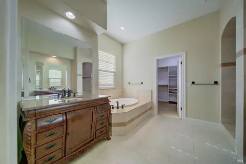 411 Knoll Dr, Fairfield, CA 94534 photo 42