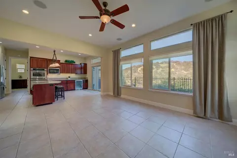411 Knoll Dr, Fairfield, CA 94534 photo 27
