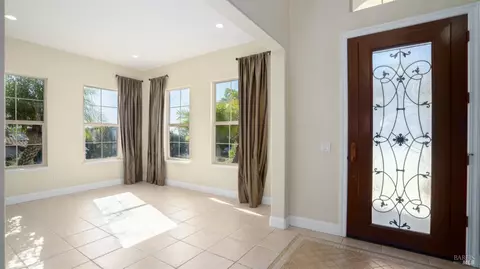 411 Knoll Dr, Fairfield, CA 94534 photo 15