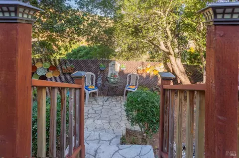 411 Knoll Dr, Fairfield, CA 94534 photo 56