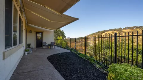 411 Knoll Dr, Fairfield, CA 94534 photo 53