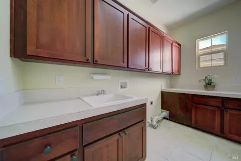 411 Knoll Dr, Fairfield, CA 94534 photo 73