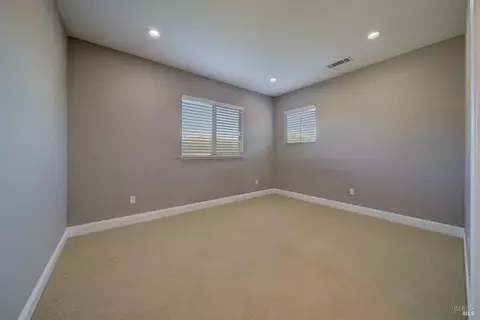 411 Knoll Dr, Fairfield, CA 94534 photo 66