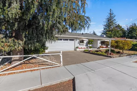 2506 Linda Vista Ave, Napa, CA 94558