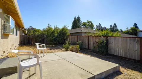 843 Foothill Dr, Windsor, CA 95492 photo 22