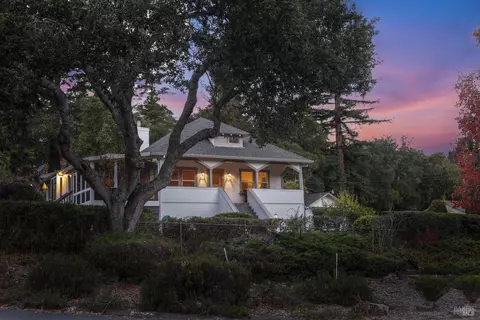 5047 Sonoma Mountain Rd, Santa Rosa, CA 95404