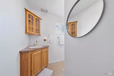 922 Valle Vista Ave, Vallejo, CA 94590 photo 19