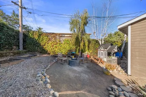 922 Valle Vista Ave, Vallejo, CA 94590 photo 28