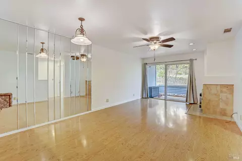 100 Little River Ct #5, Vallejo, CA 94591 photo 6